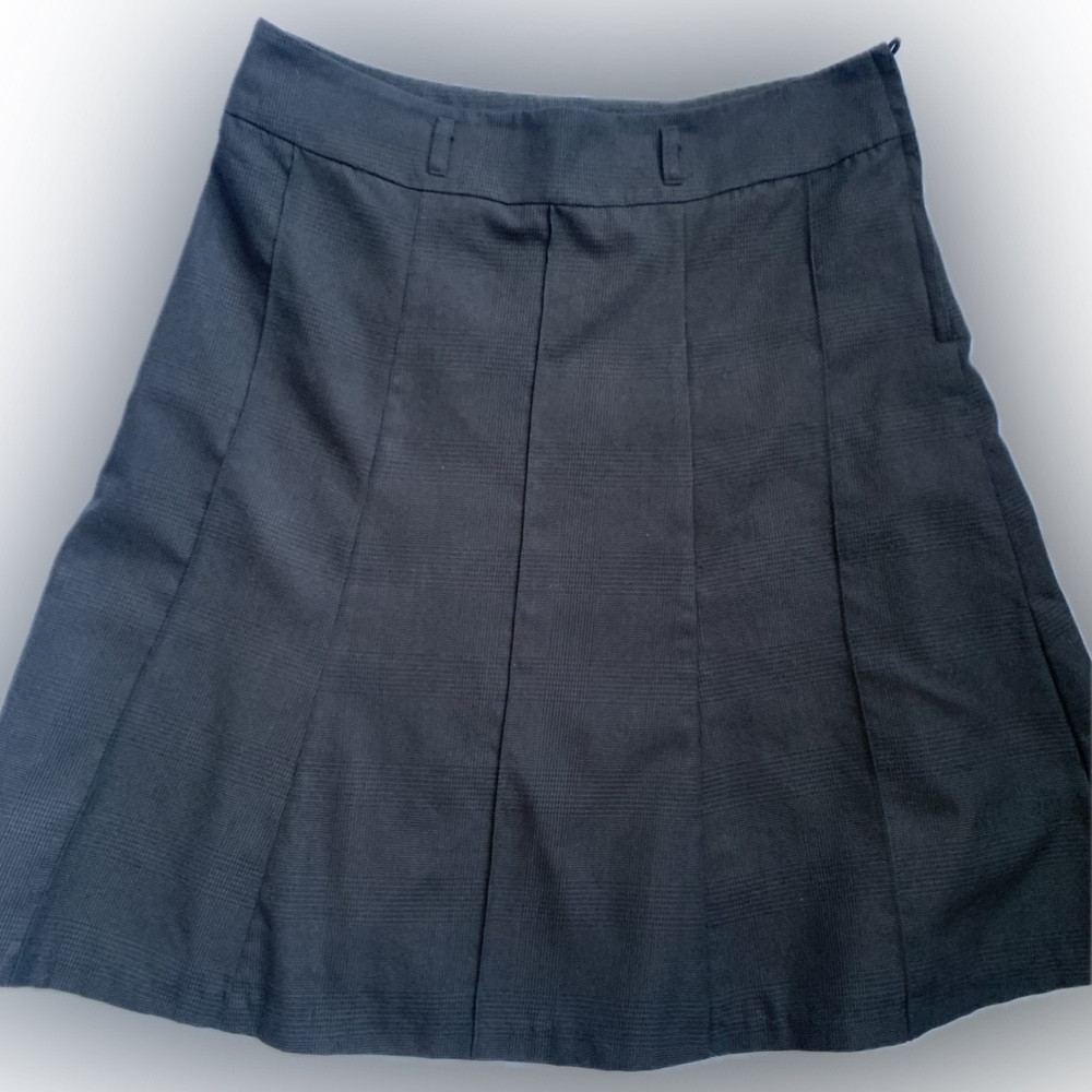 Lined A-line herringbone skirt with belt loops, size 12 from H&M
